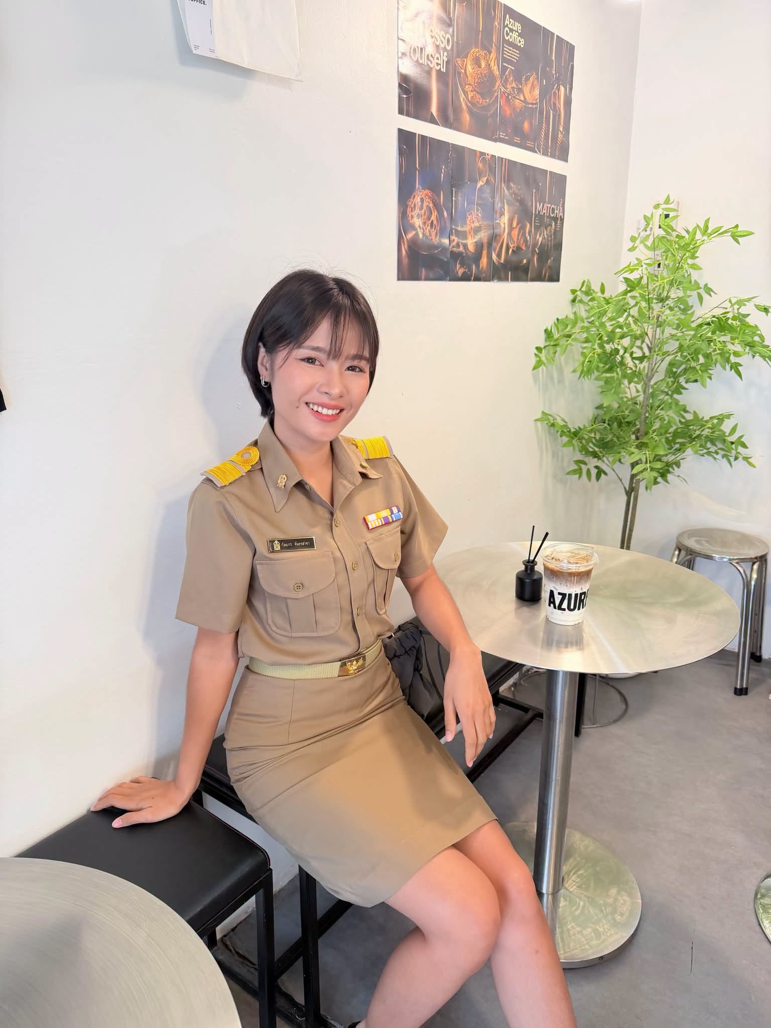 แจกวาร์ป Kanyakorn Chantharasakha