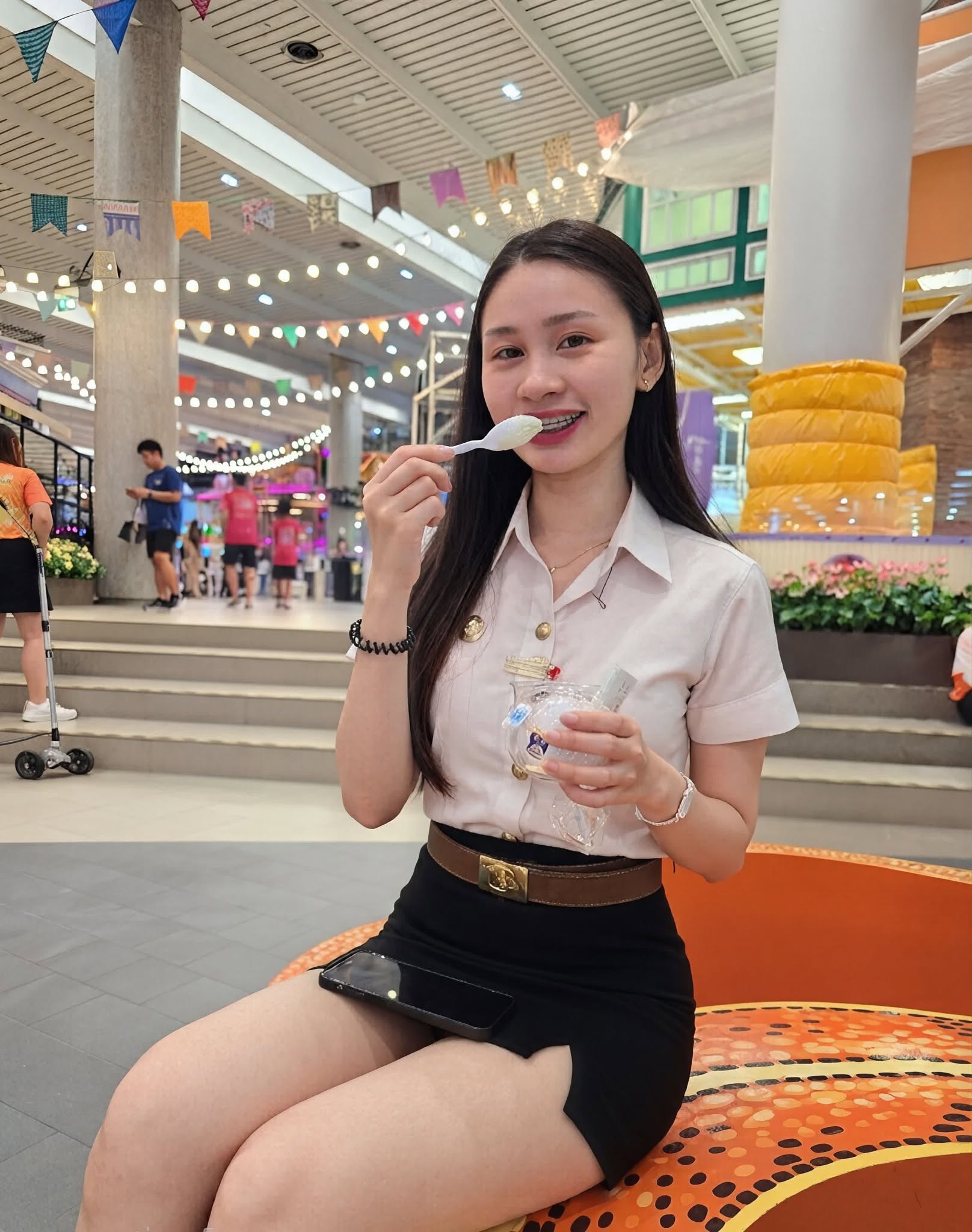 แจกวาร์ป Aomsin Pimwarat