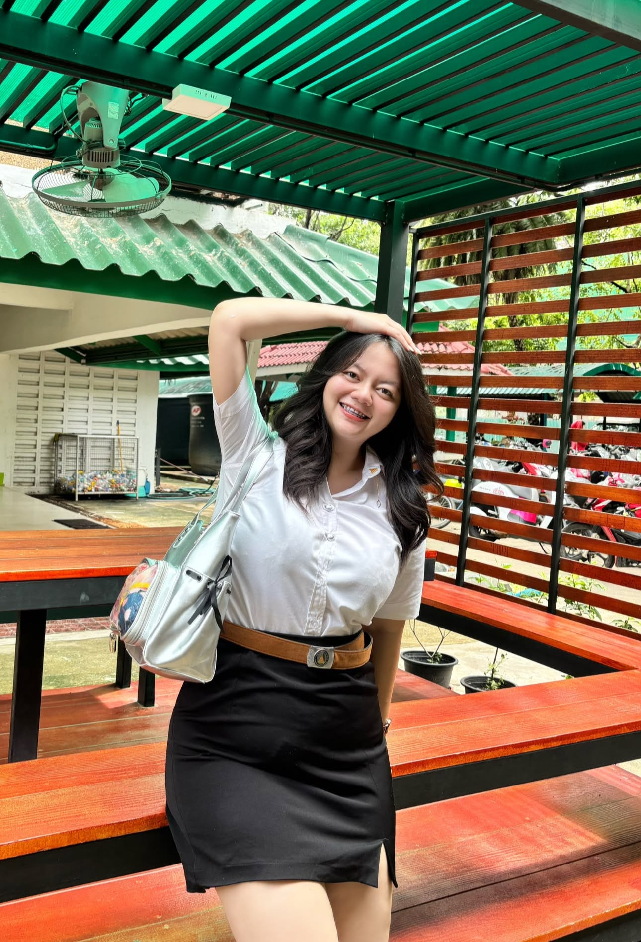 แจกวาร์ป Apatsara Phothikhaw
