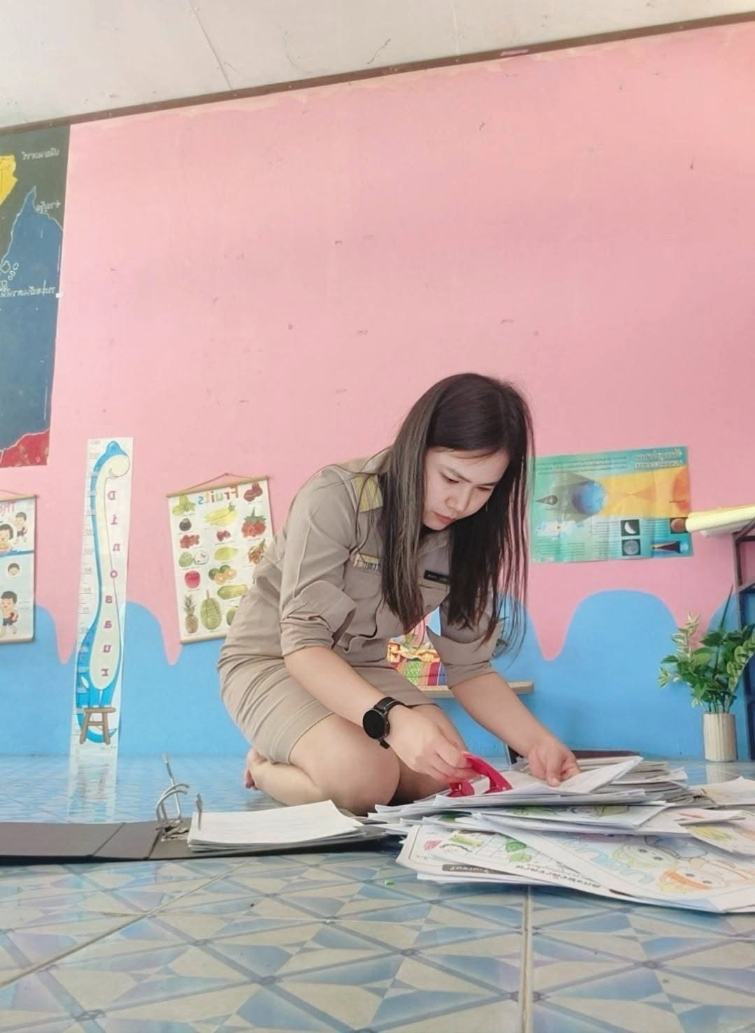 แจกวาร์ป ครูออย ตระกูลศรี